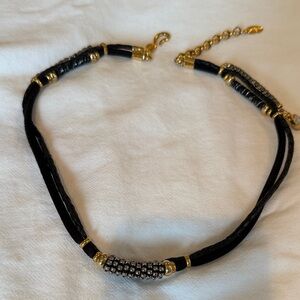 La Hola Elegant Black and Gold bracelet